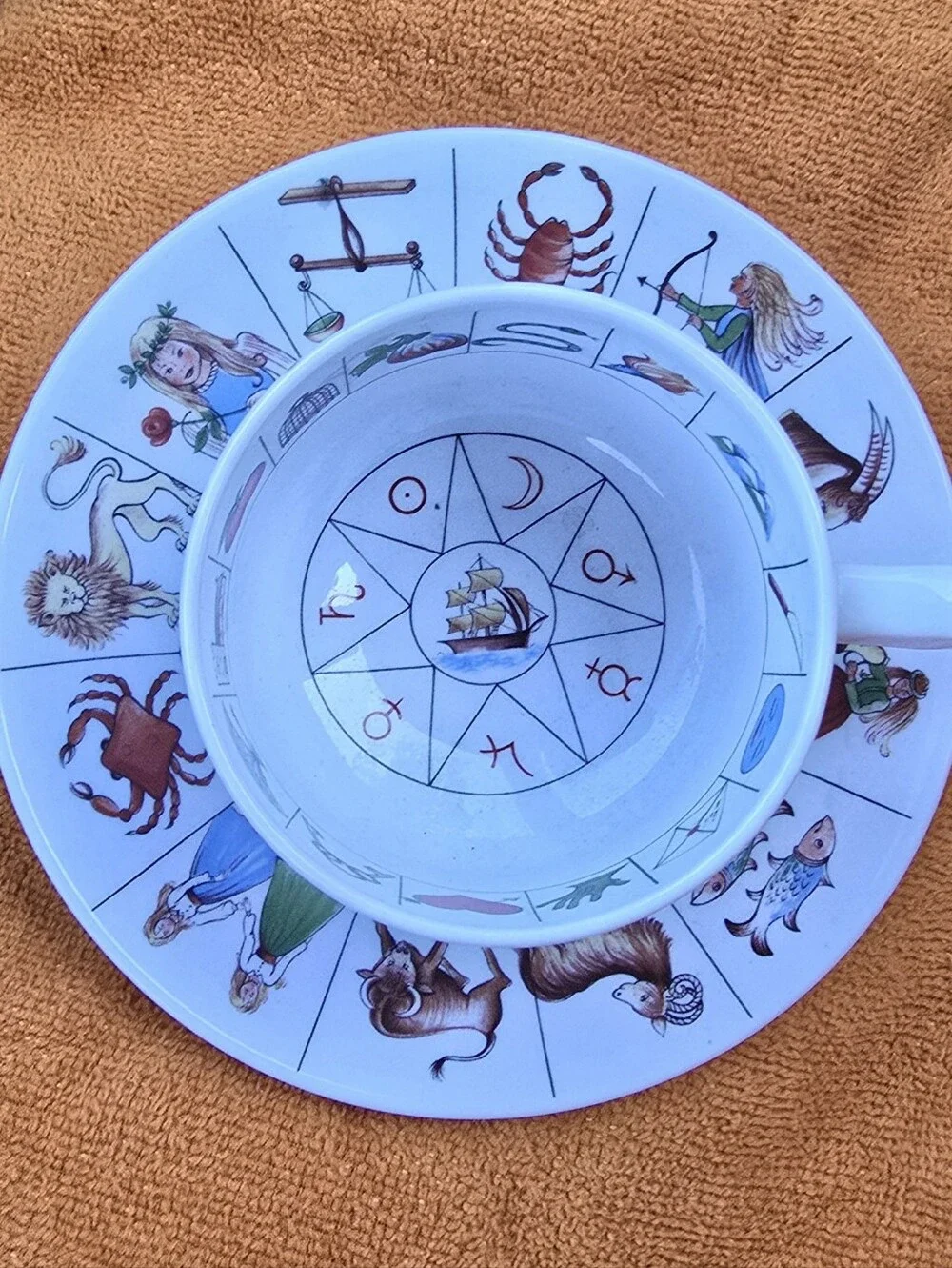 Vintage Royal Kendal Taltos Fortune Teller Tea Leaf Cup & Saucer Zodiac